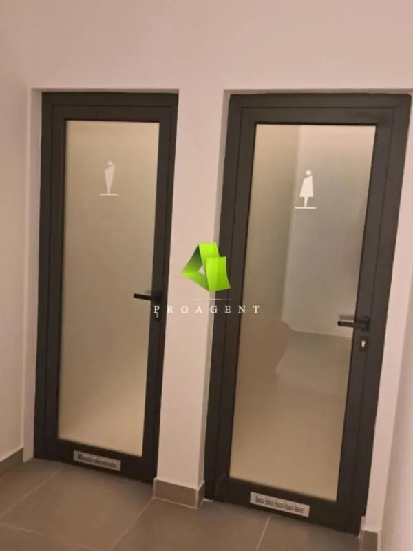 Rent, office space, 450m², Medijana, Niš