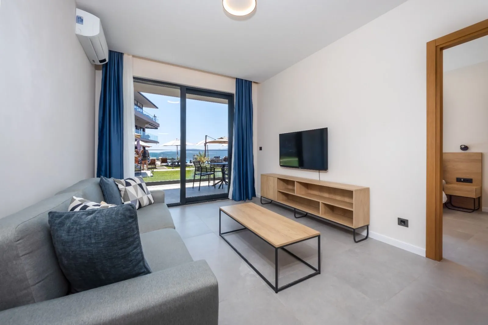 Rent, two bedroom apartment, 56m², Kavač, Kotor