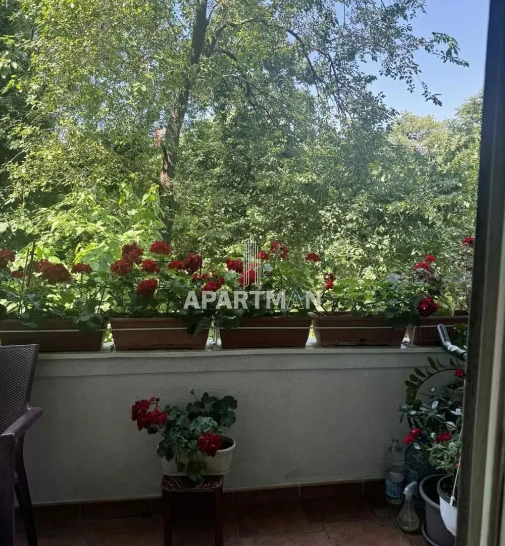 Sale, three bedroom apartment, 101m², Savski Venac, Beograd