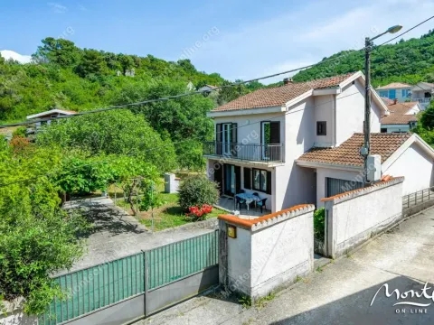 Prodaja, kuća, 116m², Tivat, Crna Gora - image 2