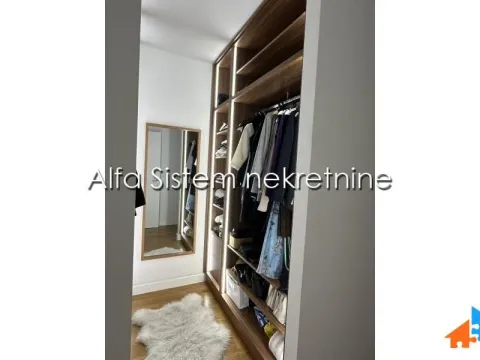 Izdavanje, trosoban stan, 77m², Novi Beograd Blok 63, Novi Beograd Sve Podlokacije - image 14