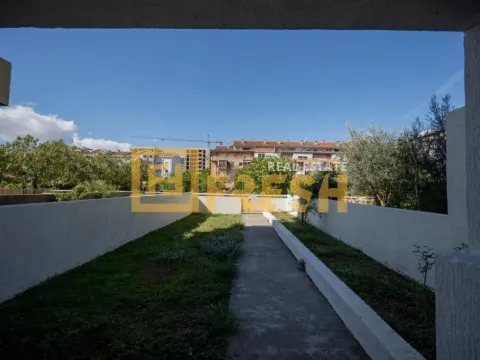 Prodaja, dvosoban stan, 84m², Stari Aerodrom, Podgorica - image 13