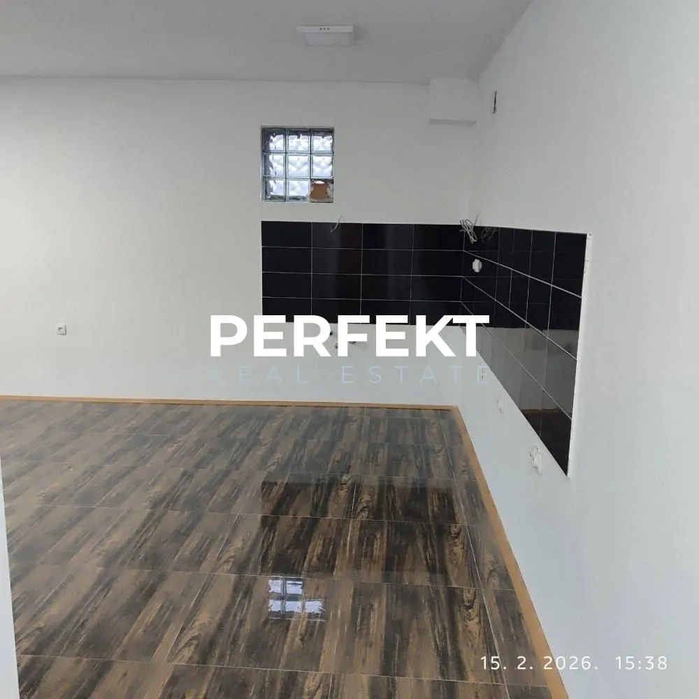 Izdavanje, dvosoban stan, 60m², Pančevo, Srbija