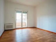 Izdavanje, trosoban stan, 110m², City Kvart, Podgorica - image 3