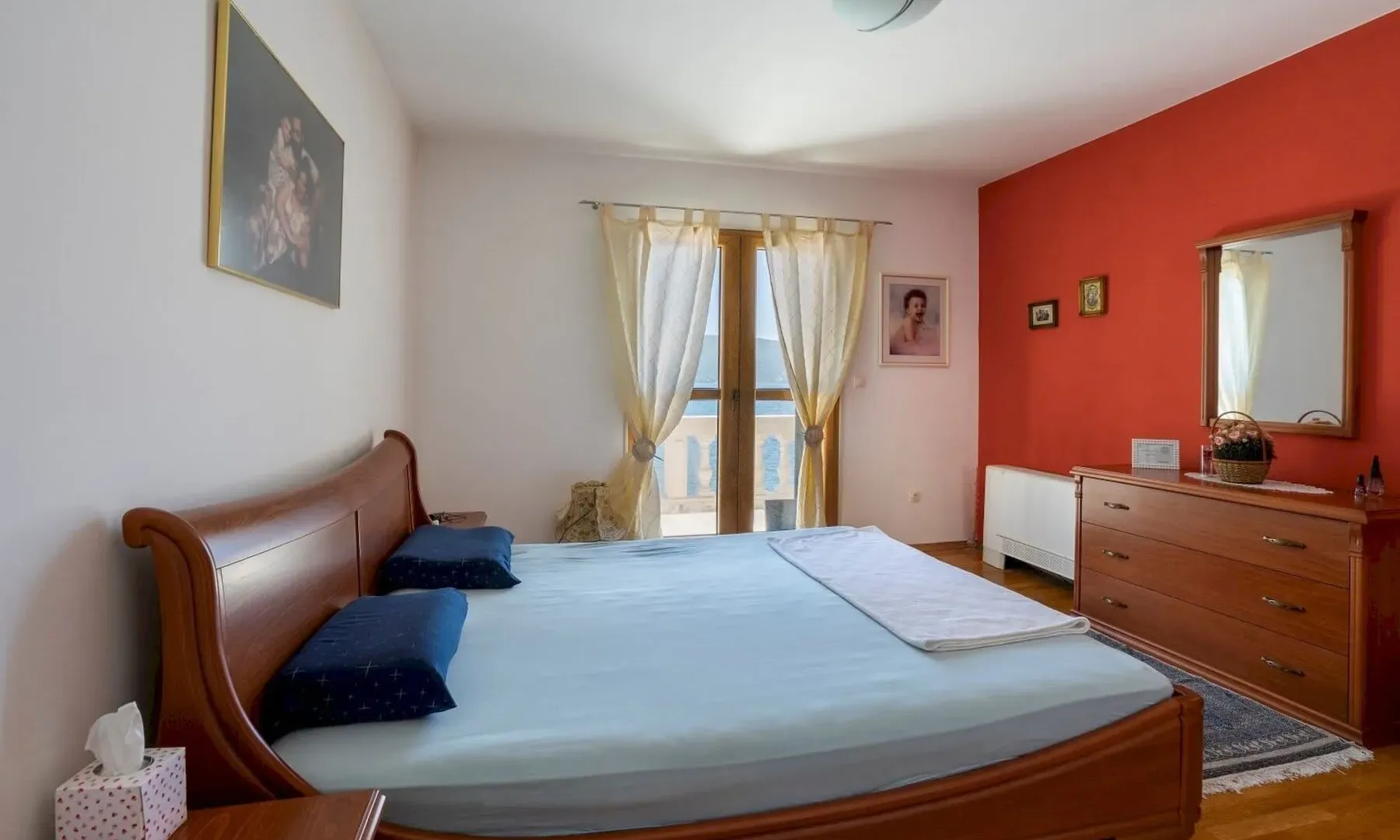 Sale, house, 564m², Kotor, Crna Gora