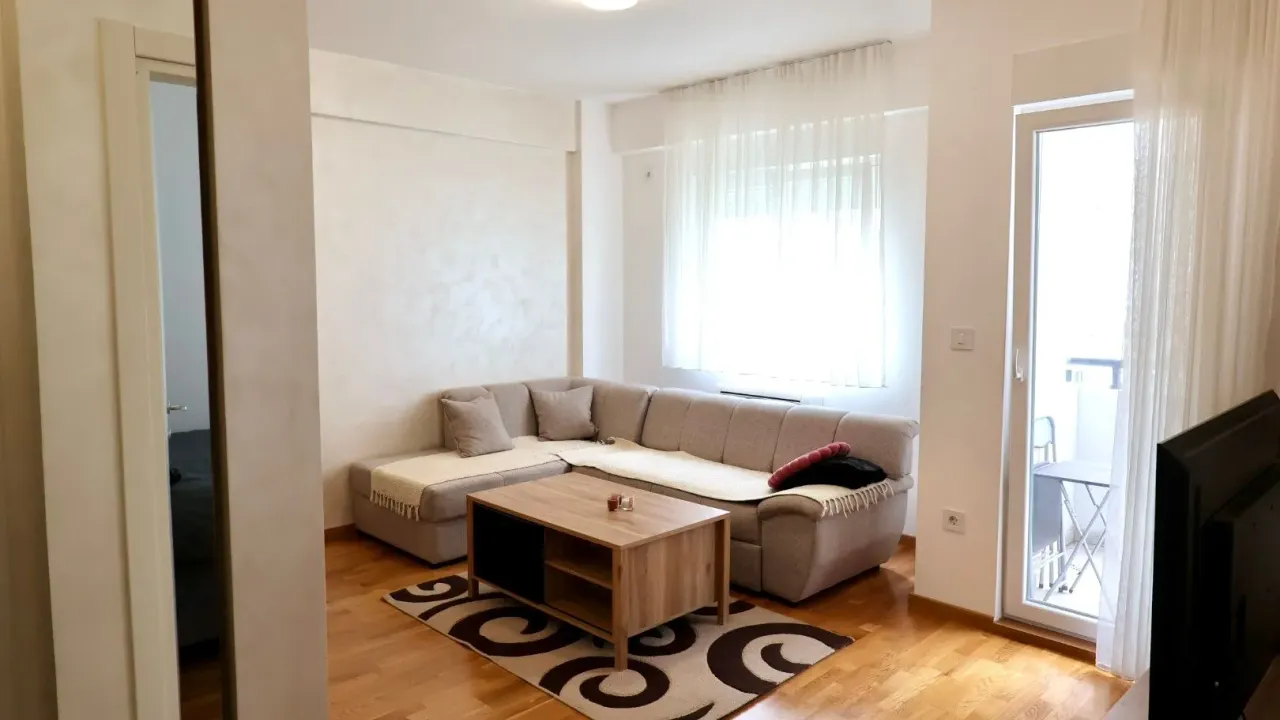 Izdavanje, jednosoban stan, 49m², Zabjelo, Podgorica