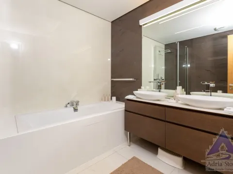 Prodaja, jednosoban stan, 97m², Zavala, Budva - image 16