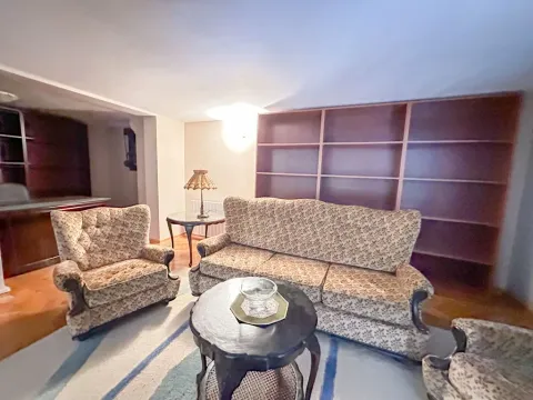 Izdavanje, kuća, 250m², Gorica C, Podgorica - image 9