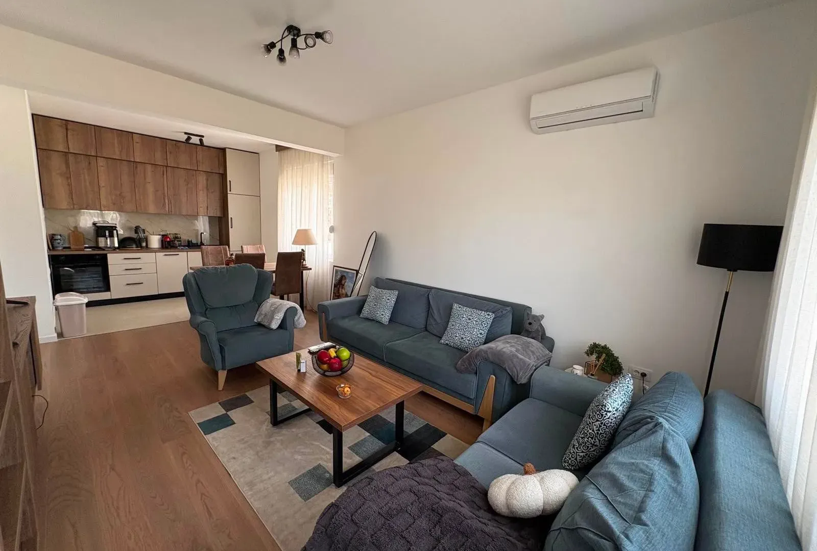Izdavanje, jednosoban stan, 45m², Zabjelo, Podgorica