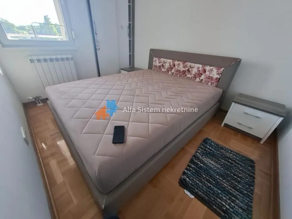 Rent, three bedroom apartment, 64m², Centar Sve Podlokacije, Beograd