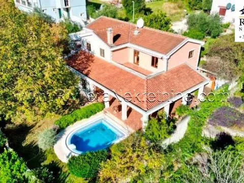 Prodaja, kuća, 300m², Orahovac, Kotor - image 1