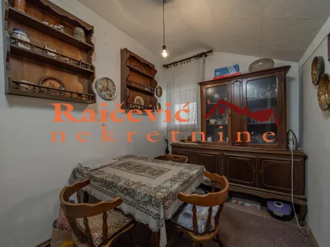 Prodaja, četvorosoban stan, 91m², Petlovo Brdo, Beograd - image 3