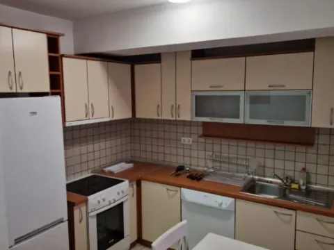 Izdavanje, dvosoban stan, 65m², Zabjelo, Podgorica - image 6