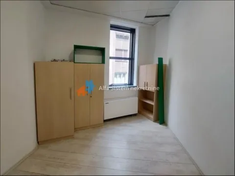 Izdavanje, poslovni prostor, 457m², Stari Grad, Beograd - image 16