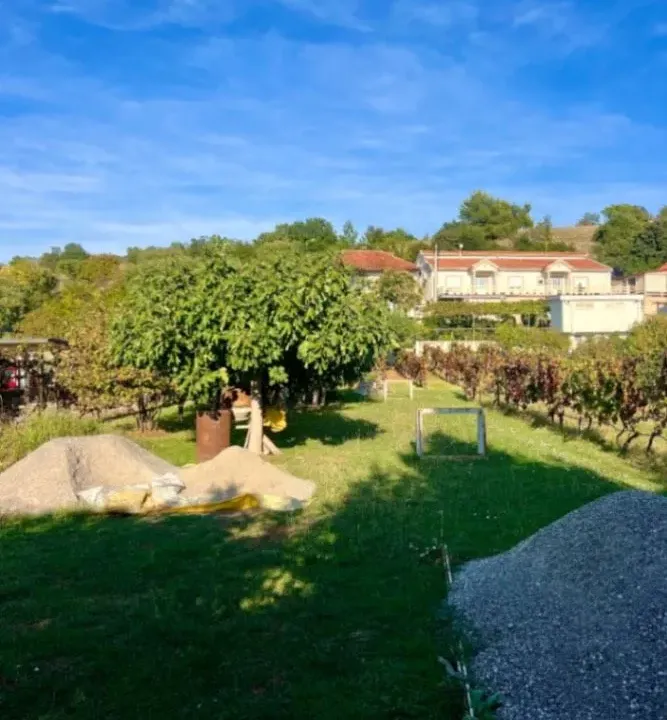 Sale, land lot, 700m², Dalmatinska ulica, Podgorica