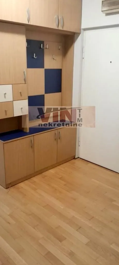 Izdavanje, dvosoban stan, 64m², Altina, Beograd