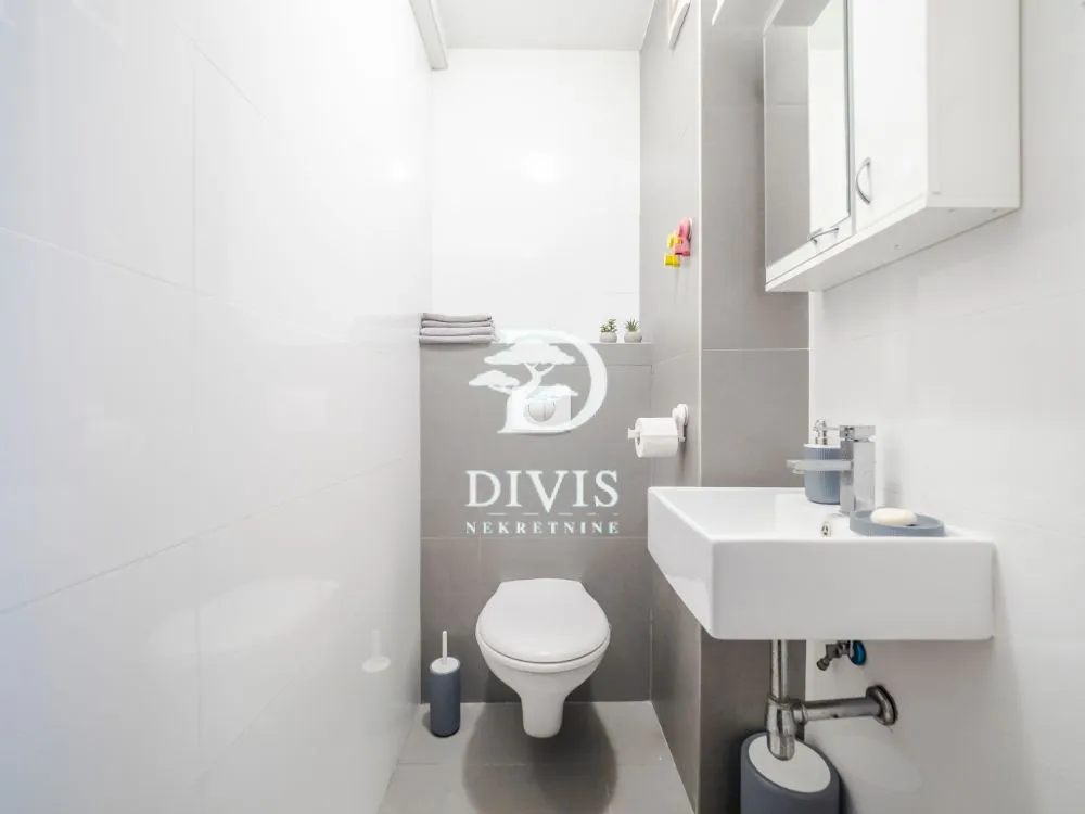 Rent, three bedroom apartment, 94m², Lion, Zvezdara Sve Podlokacije