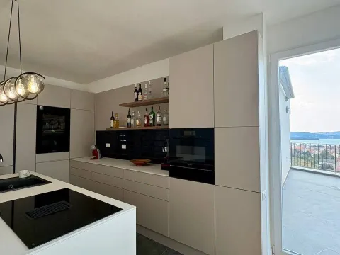 Prodaja, jednosoban stan, 72m², Mažina, Tivat - image 3