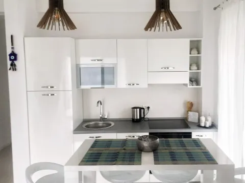 Izdavanje, jednosoban stan, 45m², Kotor, Crna Gora - image 14