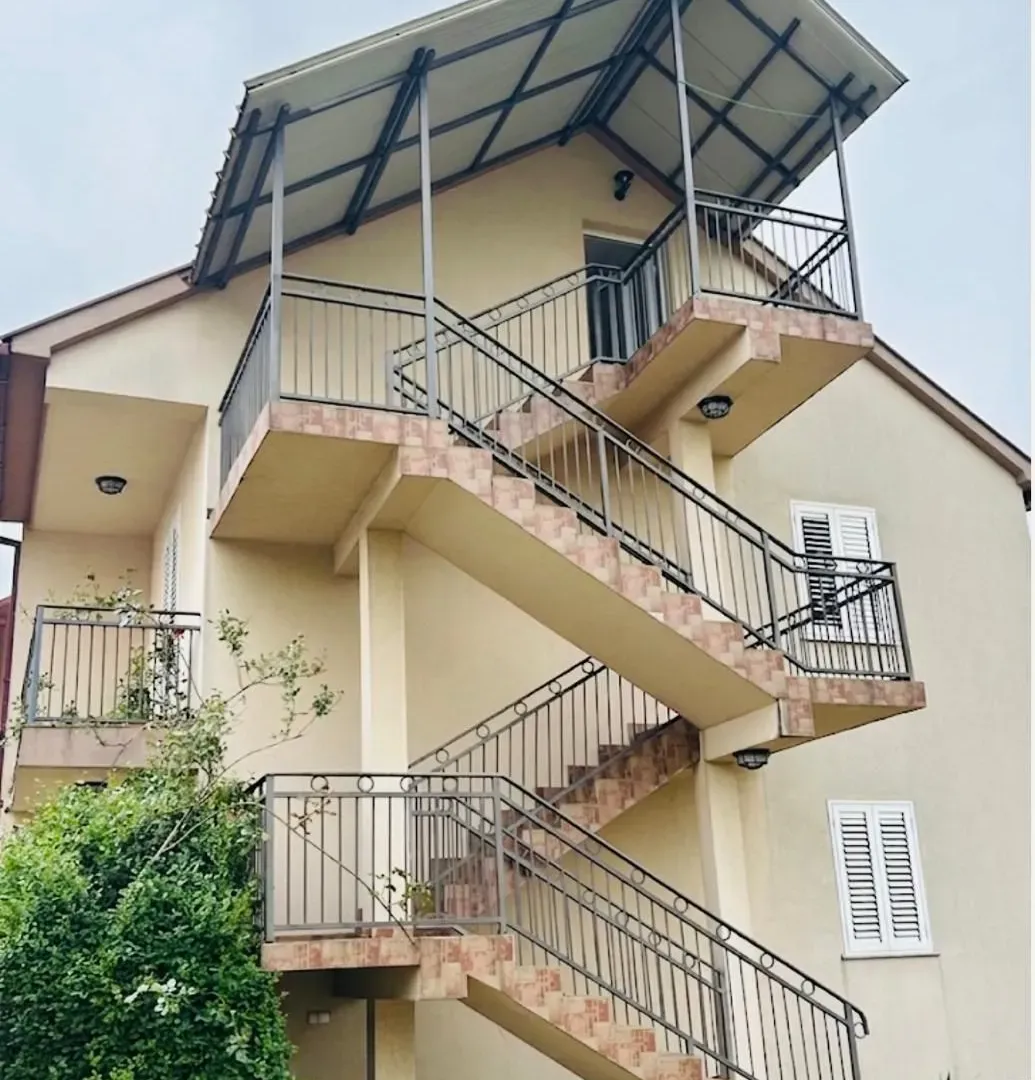 Rent, house, 70m², Dalmatinska ulica, Podgorica