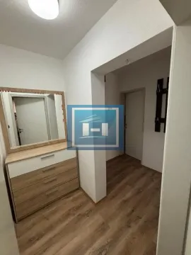 Izdavanje, dvosoban stan, 58m², Kajsijar, Jagodina - image 7