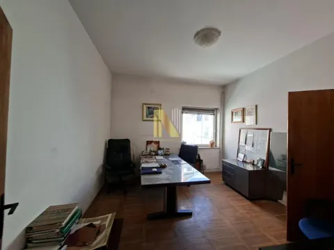 Prodaja, poslovni prostor, 1105m², Podbara, Novi Sad Sve Podlokacije - image 8