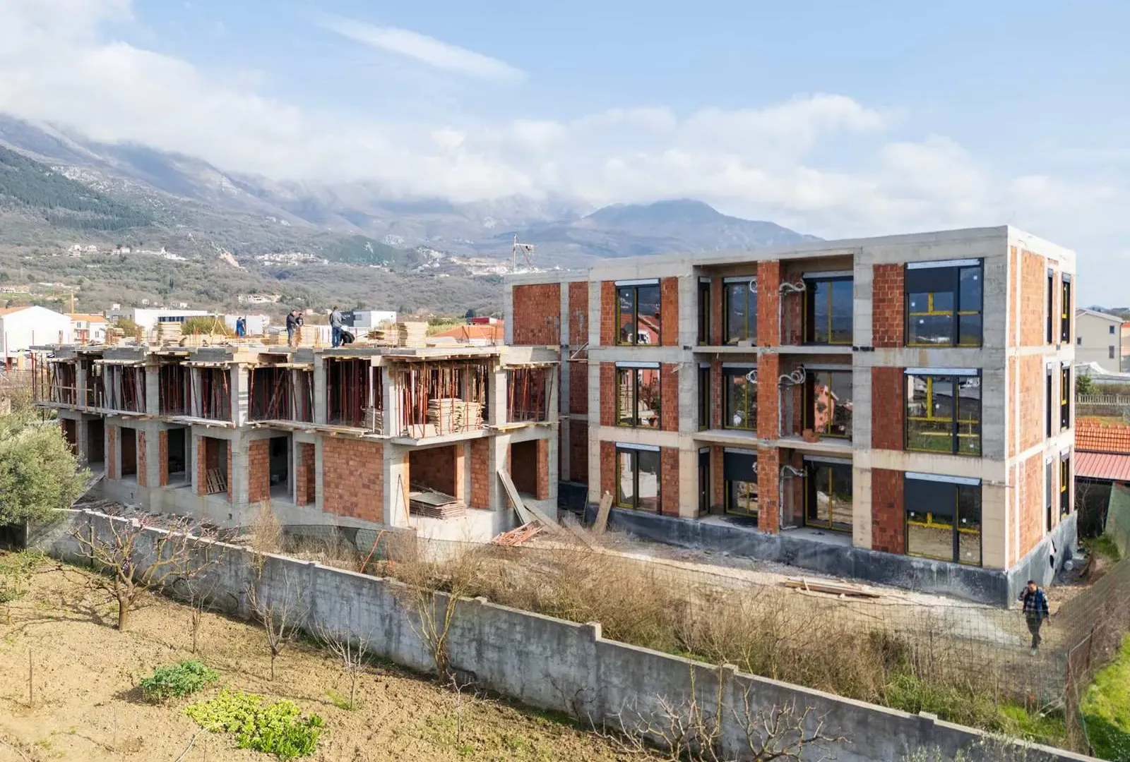 Prodaja, dvosoban stan, 75m², Radanovići, Kotor