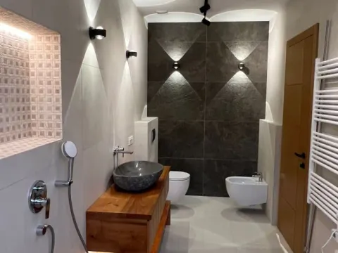 Prodaja, kuća, 317m², Tivat, Crna Gora - image 20