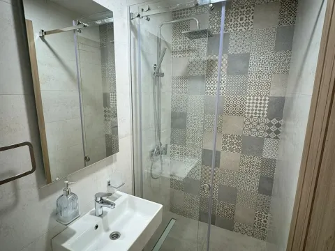 Rent, two bedroom apartment, 70m², Master Kvart, Podgorica - image 10