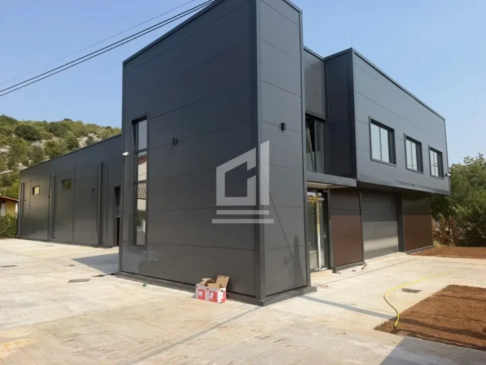 Rent, office space, 525m², Donja Gorica, Podgorica