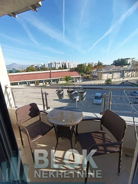 Izdavanje, jednosoban stan, 40m², Zabjelo, Podgorica