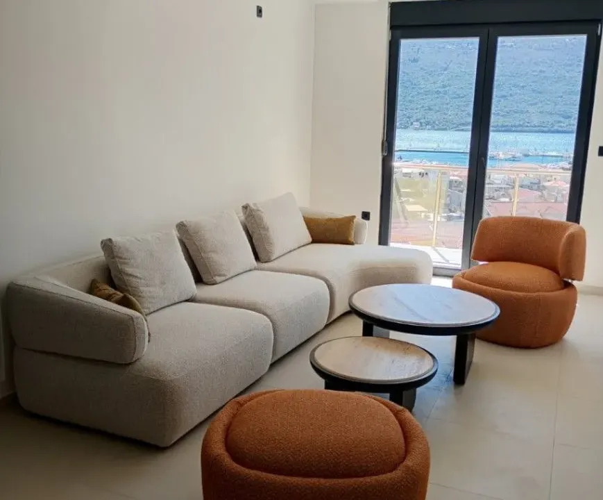 Sale, one bedroom apartment, 45m², Đenovići, Herceg Novi