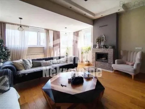 Sale, four bedroom apartment, 126m², Savski Venac, Beograd