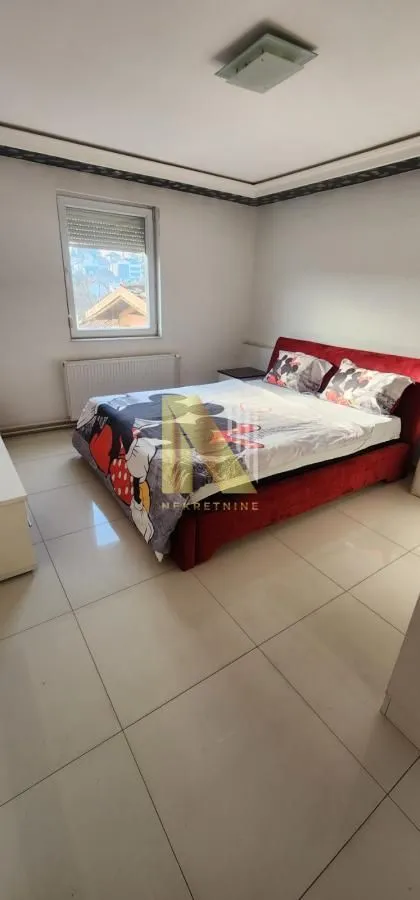 Izdavanje, trosoban stan, 60m², Petrovaradin, Novi Sad