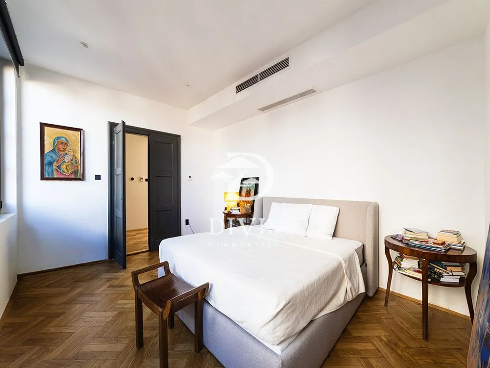 Sale, four bedroom apartment, 130m², Hadzipopovac, Palilula Sve Podlokacije