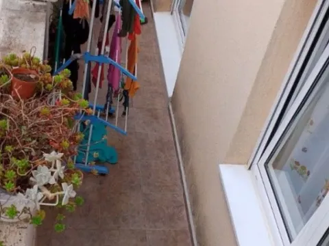 Prodaja, dvosoban stan, 54m², Stari Aerodrom, Podgorica - image 12