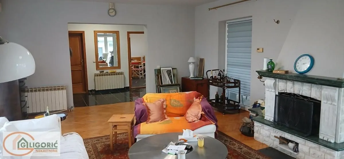 Sale, house, 192m², Amerić, Mladenovac