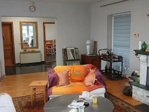 Prodaja, kuća, 192m², Amerić, Mladenovac - image 12