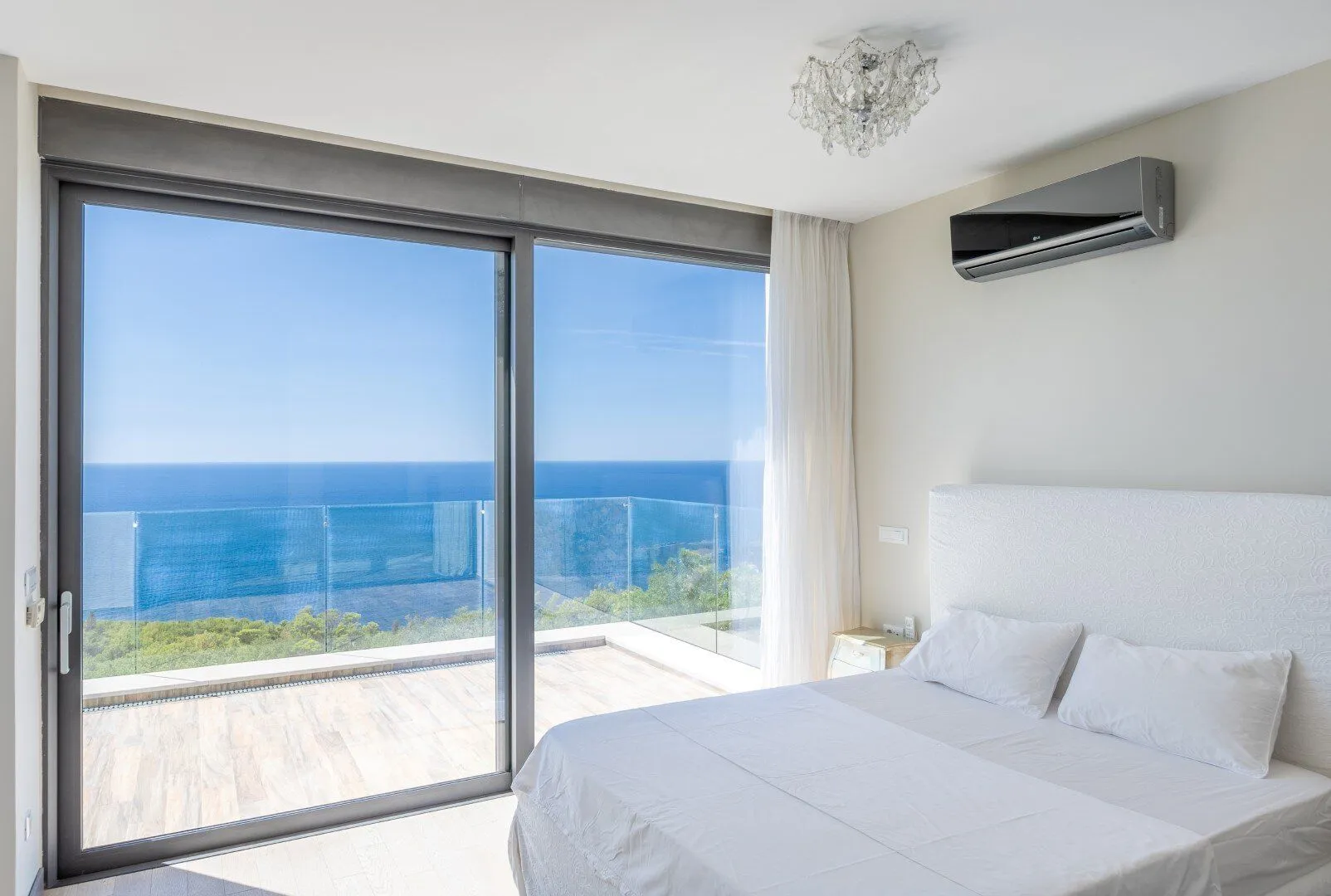Sale, house, 550m², Reževići, Budva