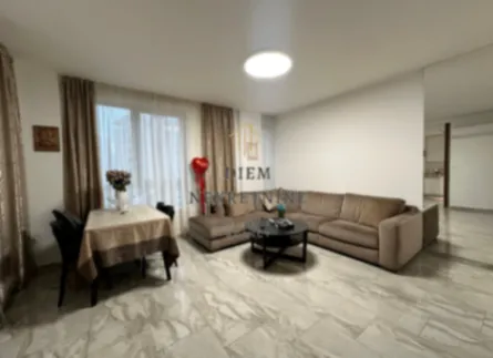 Izdavanje, dvosoban stan, 64m², Maslinjak, Budva