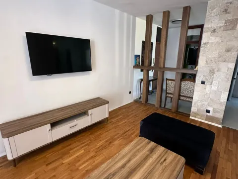 Rent, three bedroom apartment, 105m², Centar, Bar - image 2