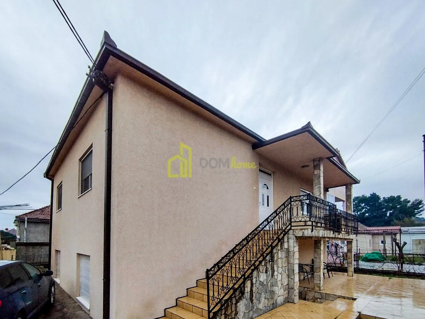 Sale, house, 220m², Masline, Podgorica