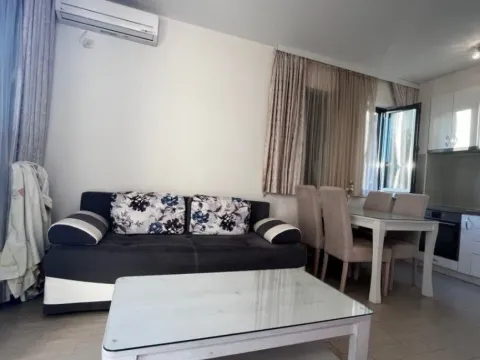 Sale, one bedroom apartment, 34m², Petrovac, Budva