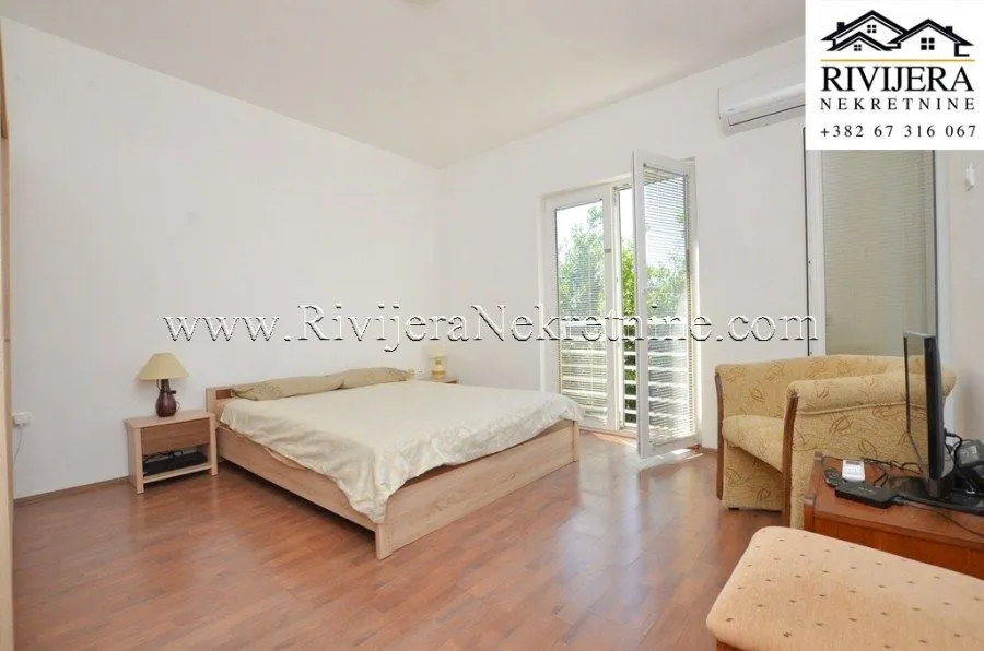 Prodaja, dvosoban stan, 54m², Đenovići, Herceg Novi