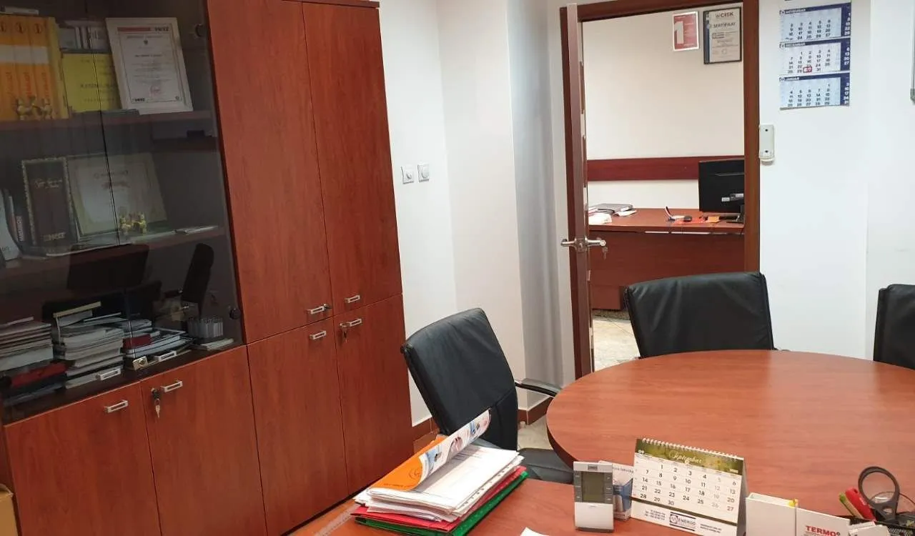 Rent, office space, 81m², Podgorica, Crna Gora