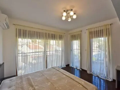 Prodaja, trosoban stan, 160m², Petrovac, Budva - image 3