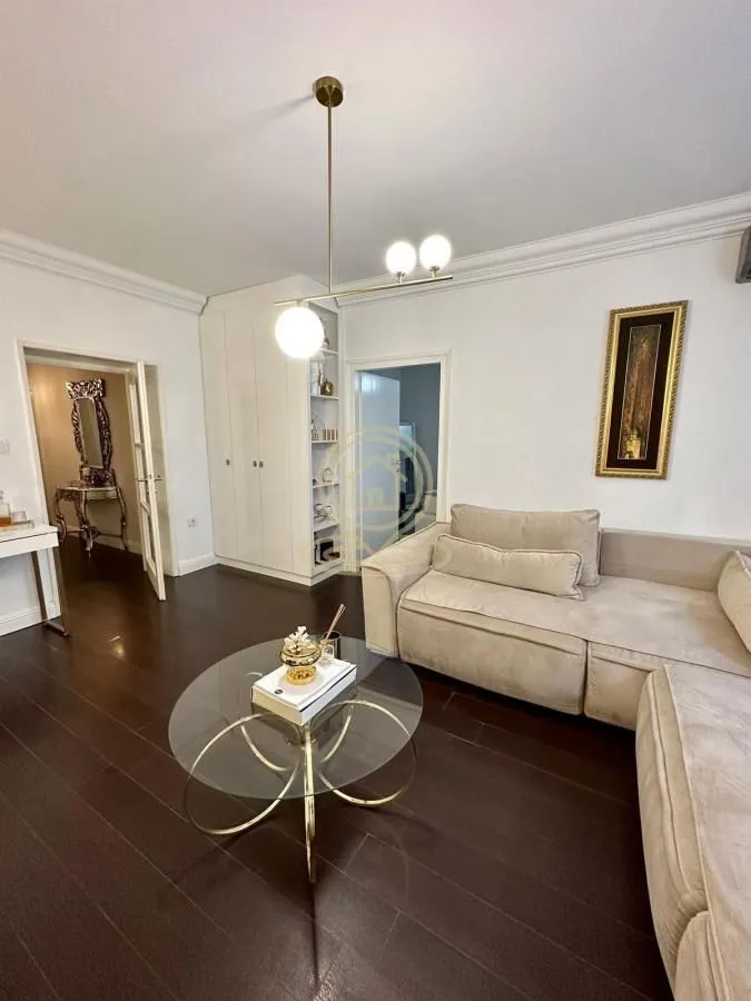 Rent, two bedroom apartment, 65m², Savski Venac, Beograd