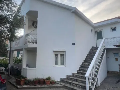 Sale, house, 404m², Petrovac, Budva - image 2