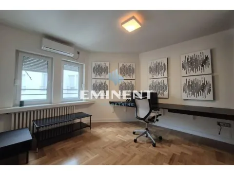 Rent, apartment, 150m², Stari Grad, Beograd - image 11