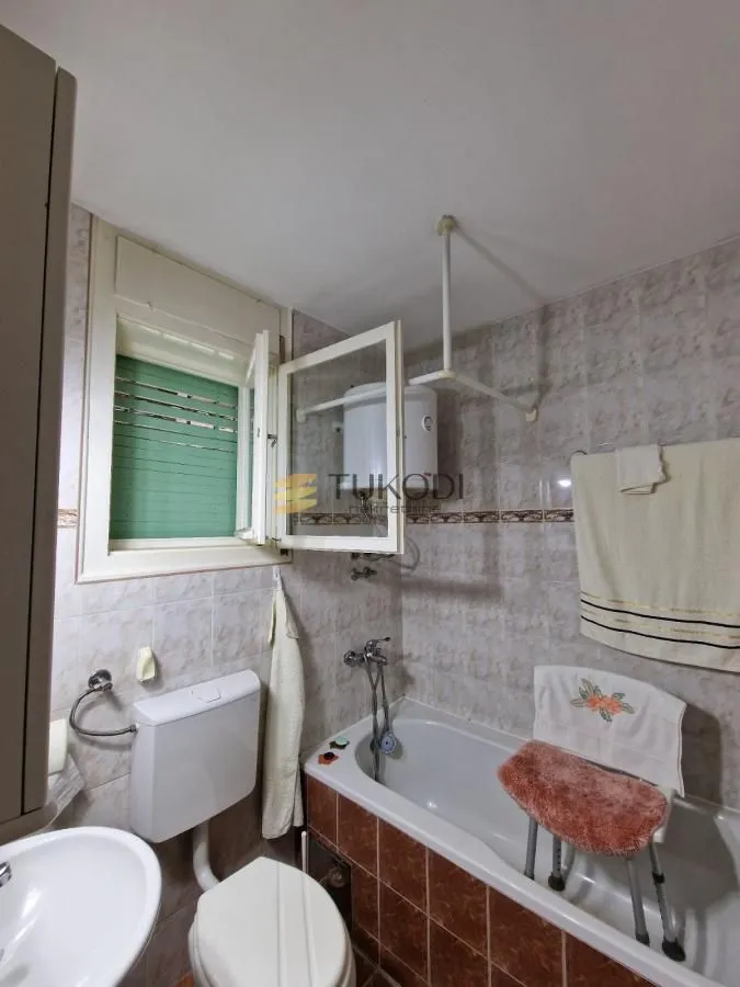 Sale, house, 160m², Čerević, Beočin
